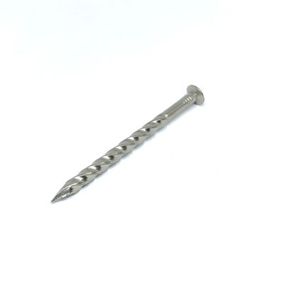 2,8X65MM Gwoździe ze stali nierdzewnej ze skręconym trzpieniem, owalna główka do tarasów